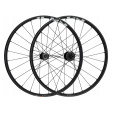 Shimano WH-MT501  29" Disc, Center Lock,  boost 15x110mm + 12x148mm, MicroSpine 12kolo zapletená kola MTB